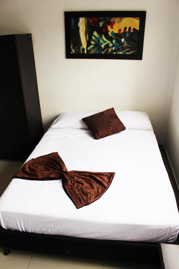 Hotel Bulerias 33 Medellín Exteriör bild