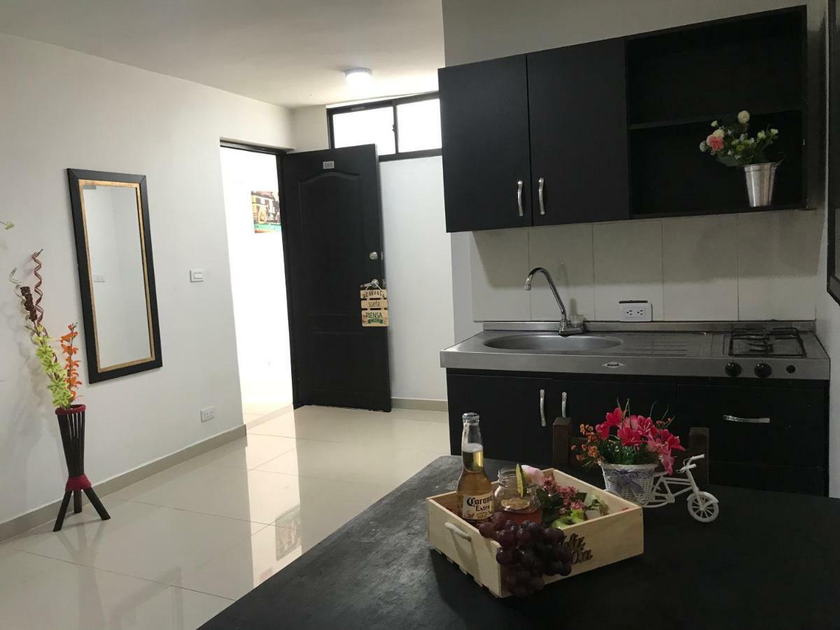 Hotel Bulerias 33 Medellín Exteriör bild