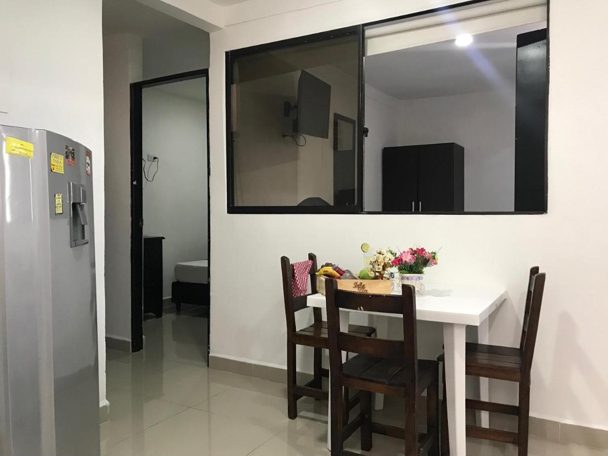 Hotel Bulerias 33 Medellín Exteriör bild