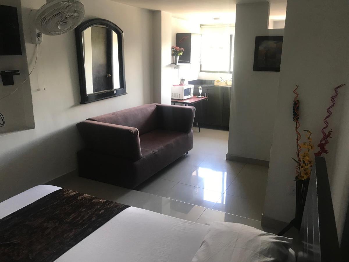 Hotel Bulerias 33 Medellín Exteriör bild