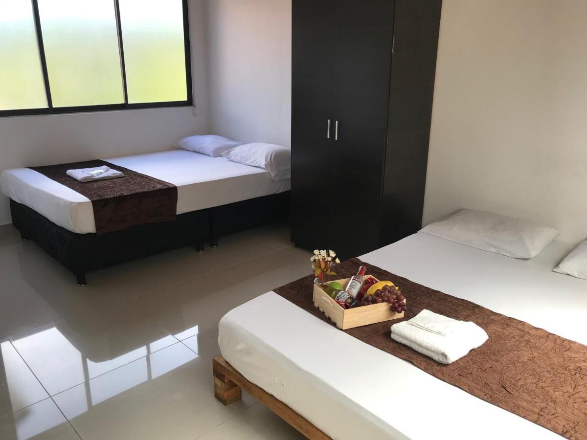 Hotel Bulerias 33 Medellín Exteriör bild