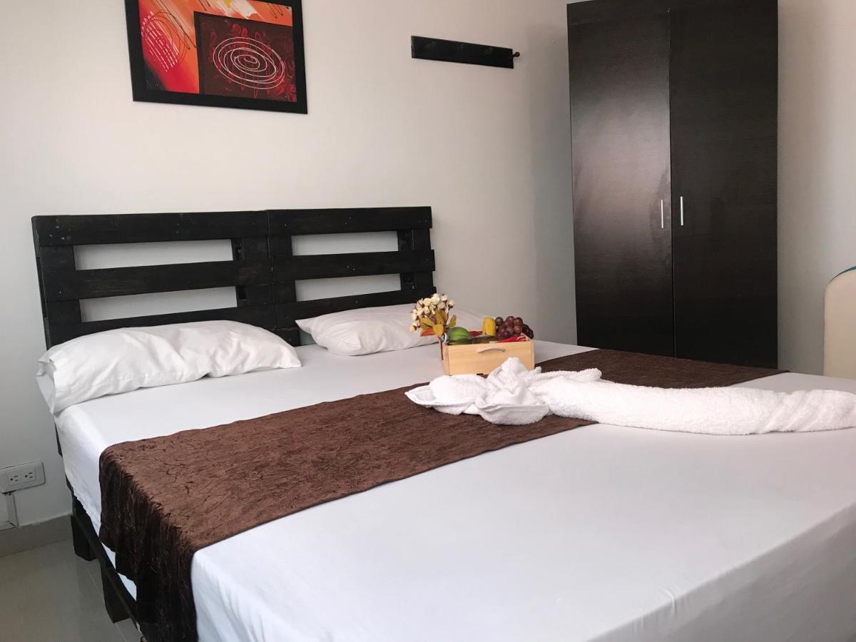 Hotel Bulerias 33 Medellín Exteriör bild